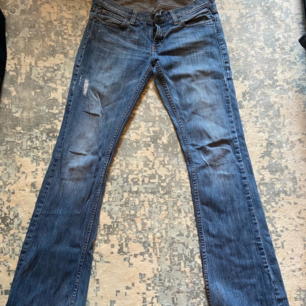Guess Jeans